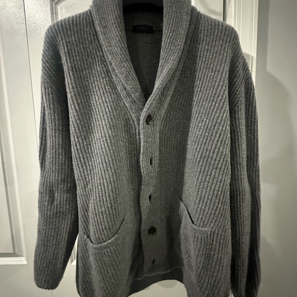 Made in Italy Saks Fifth Avenue Men's Ribbed Gray Cardigan - Picture 1 of 6